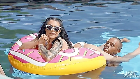 Buxom brunette has tattooed body and looks amazing