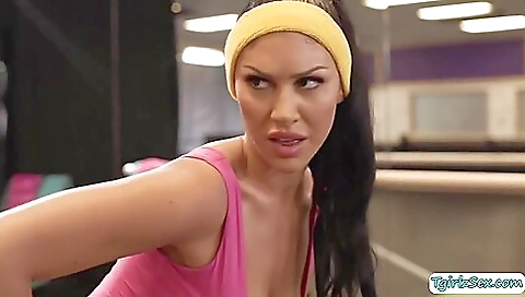 Tattooed hottie with big tits and a deepthroat sex toy