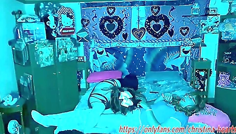 Beautiful brunette shows him how to make a creampie