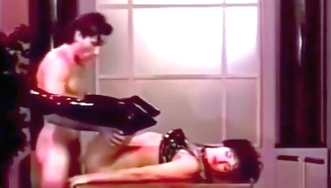 Vintage 63 cock in sexy big ass trans fucked with a hard cock